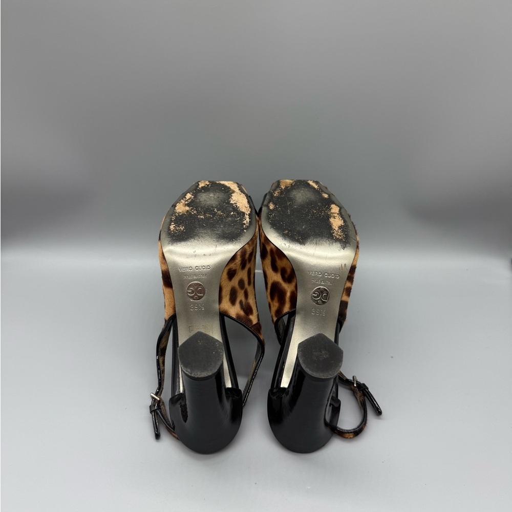 Dolce  Gabbana Leopard Print Slingback Heels with Black Accents - Picture 10 of 13